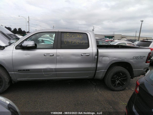 1C6SRFVT6NN425874 RAM 1500 Sport