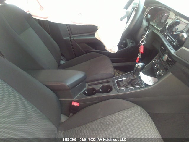 3VWC57BU4KM242973 Volkswagen Jetta Comfortline