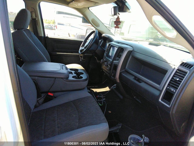 3C6RR7KT9LG305632 RAM 1500 Classic Tradesman/express