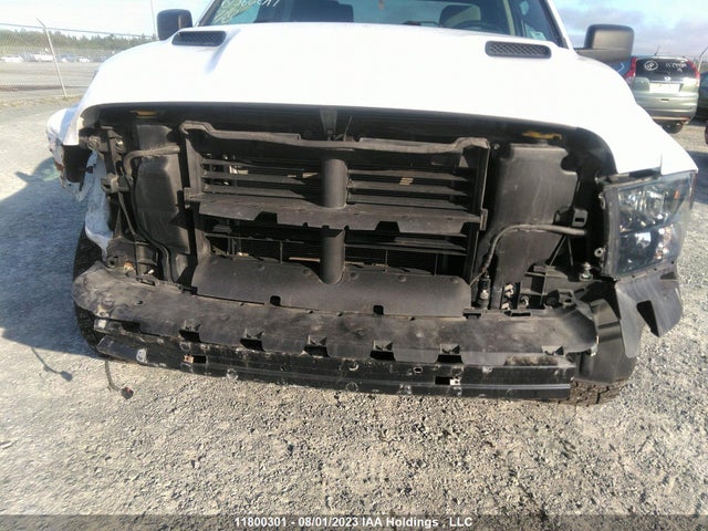 3C6RR7KT9LG305632 RAM 1500 Classic Tradesman/express
