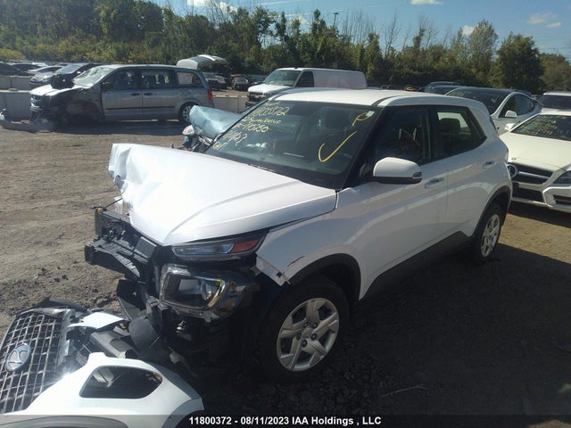 Hyundai Venue Essential 2022 KMHRB8A3XNU190250 Image 2