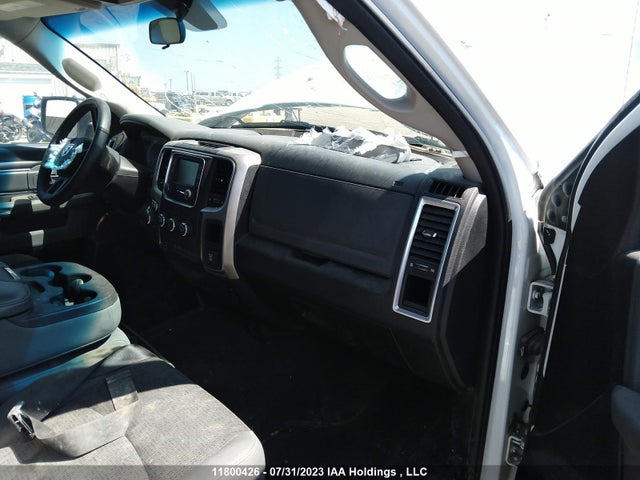 1C6RR7TT7KS612321 RAM 1500 Classic Slt