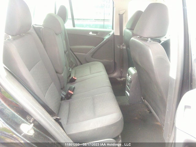 WVGKV7AX4GW002870 Volkswagen Tiguan Trendline