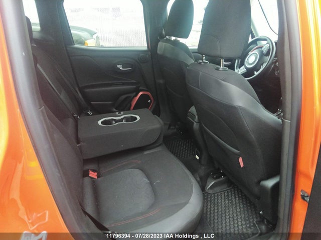 ZACCJBCT3GPC92985 Jeep Renegade Trailhawk
