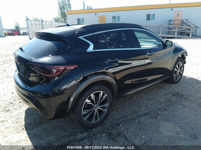 2017 Infiniti Qx30 Luxury/premium/sport მანქანა იყიდება აუქციონზე, vin: SJKCH5CR8HA023199, აუქციონის ნომერი: 11801506