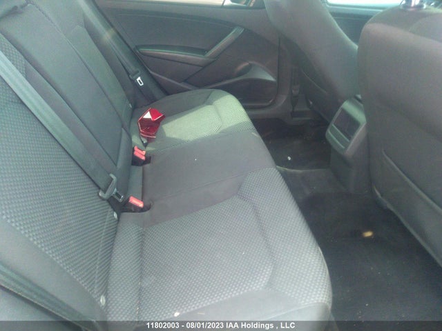 Volkswagen Passat Trendline 2014 1VWAS7A33EC107739 Image 9