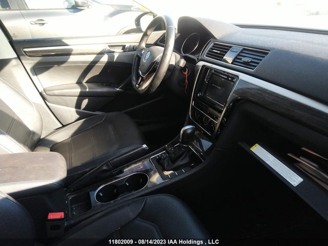 Volkswagen Passat Comfortline 2018 1VWBA7A37JC048647 Image 5