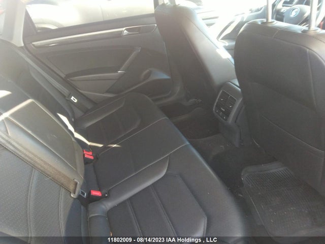 Volkswagen Passat Comfortline 2018 1VWBA7A37JC048647 Image 8