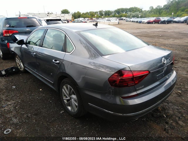 1VWBA7A38JC038273 Volkswagen PASSAT SE