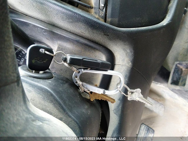 Chevrolet Silverado 1500 Work 2018 1GCVKNEC8JZ366303 Image 11