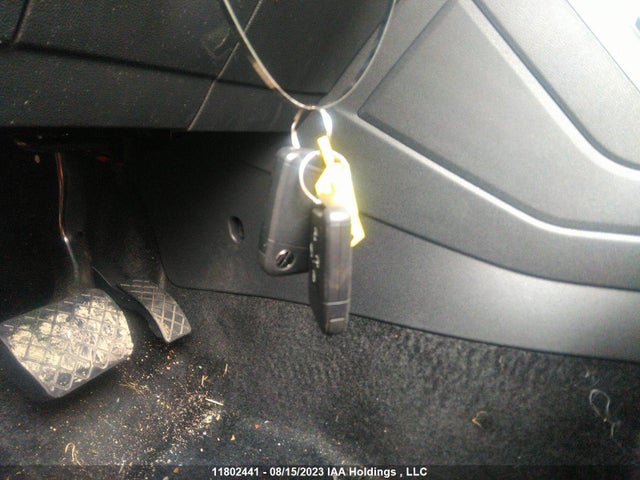 3VVWX7B28PM306501 Volkswagen TAOS SE