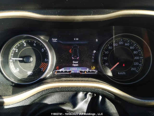 1C4PJMDBXEW247139 Jeep Cherokee Limited