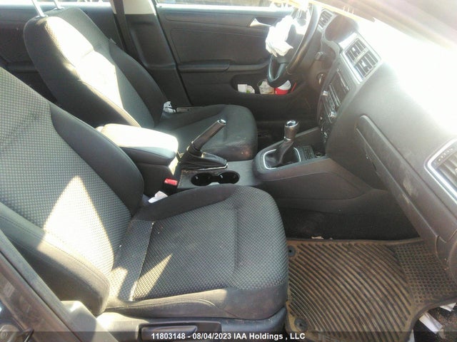 3VW1K7AJ6EM404324 Volkswagen JETTA S
