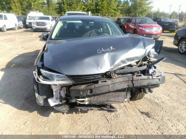 3VW1K7AJ6EM404324 Volkswagen JETTA S