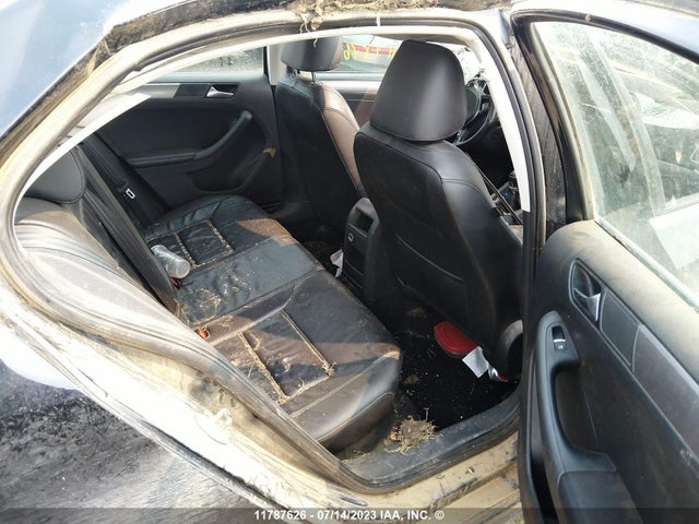 3VW3A7AJ9FM334704 Volkswagen JETTA TDI