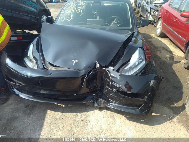 5YJ3E1EA2NF258051 Tesla MODEL 3