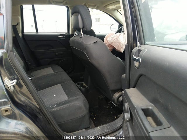 1C4NJDAB3ED682835 Jeep Compass Sport