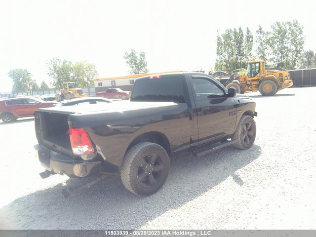 3C6JR7AT7GG301101 RAM 1500 Express
