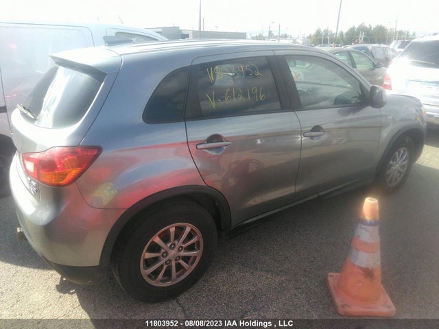 JA4AJ3AU3HZ612196 Mitsubishi RVR SE