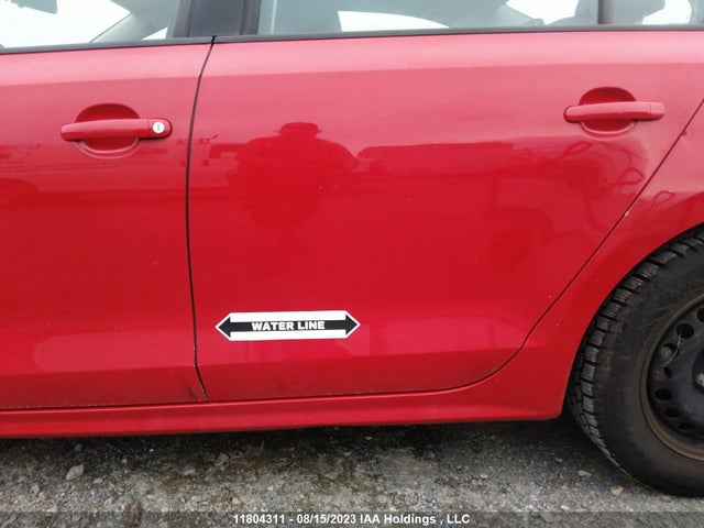 3VWDL7AJ4EM258693 Volkswagen Jetta Sedan Comfortline/highline