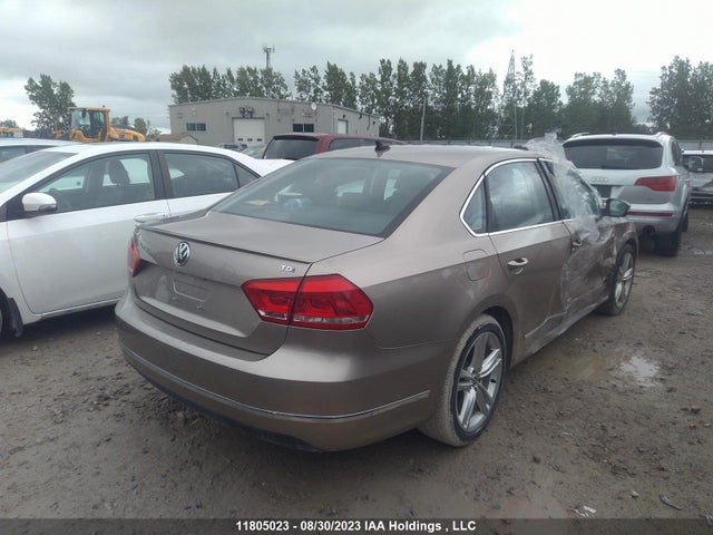 1VWCV7A31FC088321 Volkswagen Passat Highline
