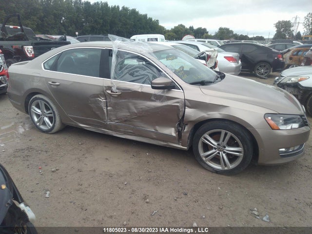 1VWCV7A31FC088321 Volkswagen Passat Highline