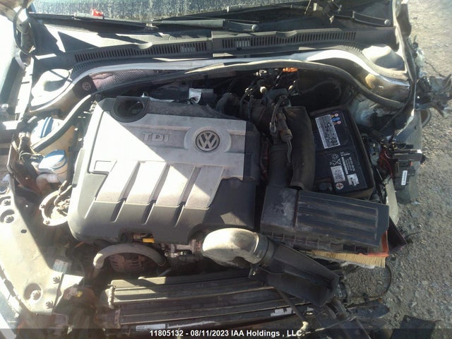 3VWDL7AJ6EM422073 Volkswagen Jetta Sedan Comfortline/highline