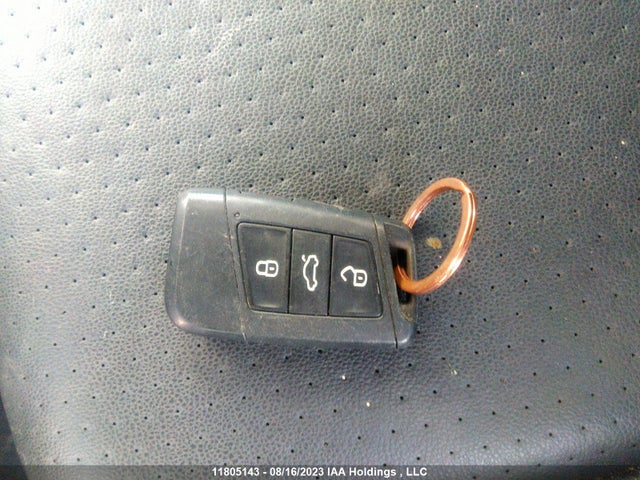 3VWE57BU5KM011895 Volkswagen Jetta Highline