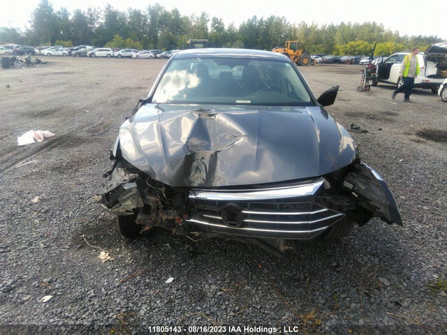 3VWE57BU5KM011895 Volkswagen Jetta Highline