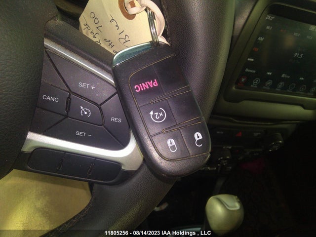 ZACCJBBB6JPH95636 Jeep Renegade North