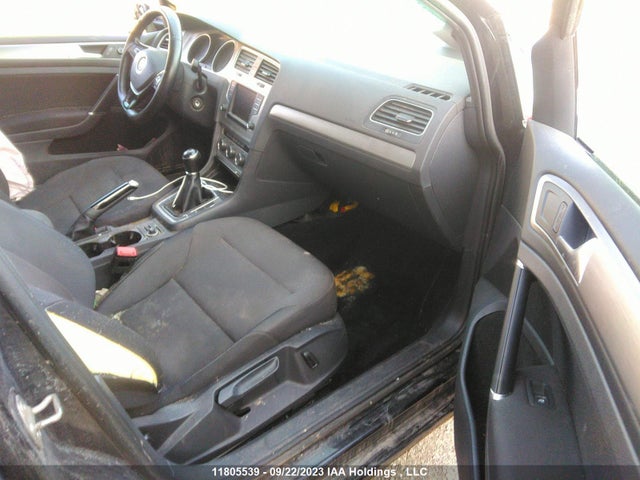3VW117AUXHM059509 Volkswagen Golf Trendline/highline