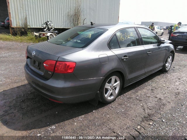 3VWD07AJ6EM328526 Volkswagen Jetta Sedan Comfortline