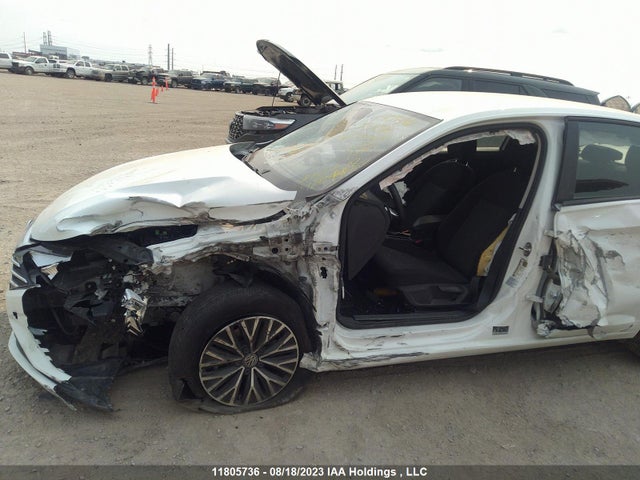 3VWN57BU2LM040269 Volkswagen Jetta Comfortline