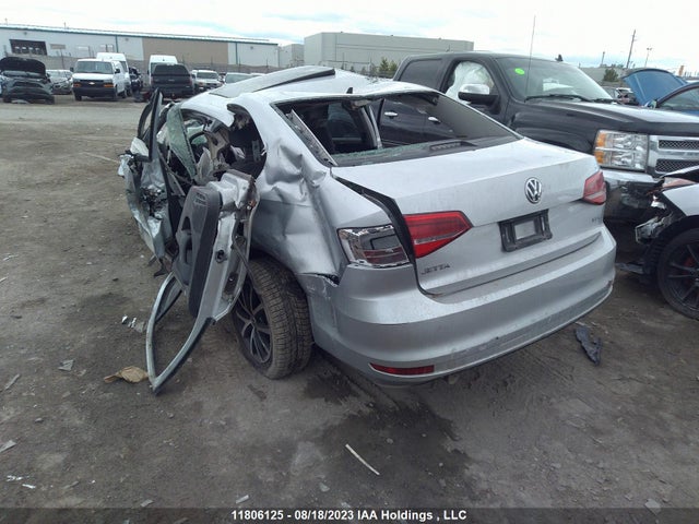 3VWDA7AJ1FM241275 Volkswagen Jetta Sedan Comfortline