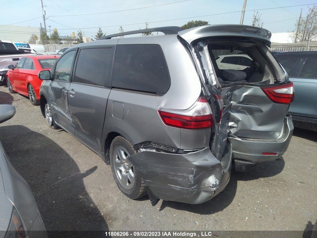Toyota SIENNA 2017 5TDKZ3DC4HS845771 Image 3