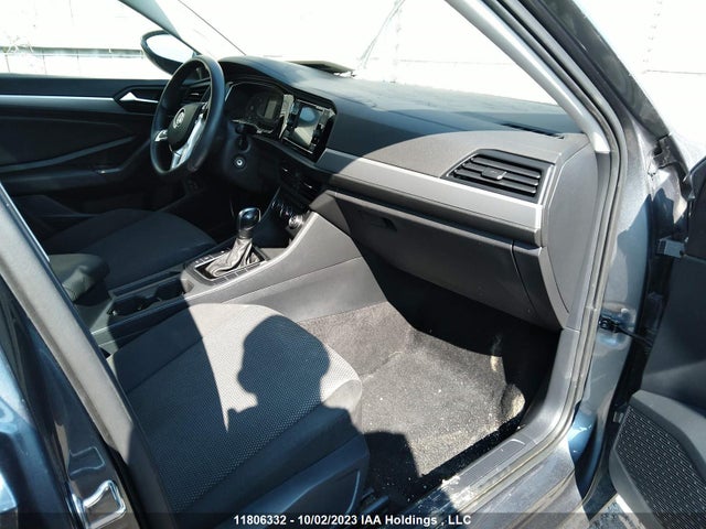 3VWC57BU7MM019815 Volkswagen Jetta Comfortline