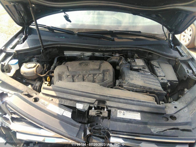 3VV2B7AX2JM116405 Volkswagen Tiguan Se/sel