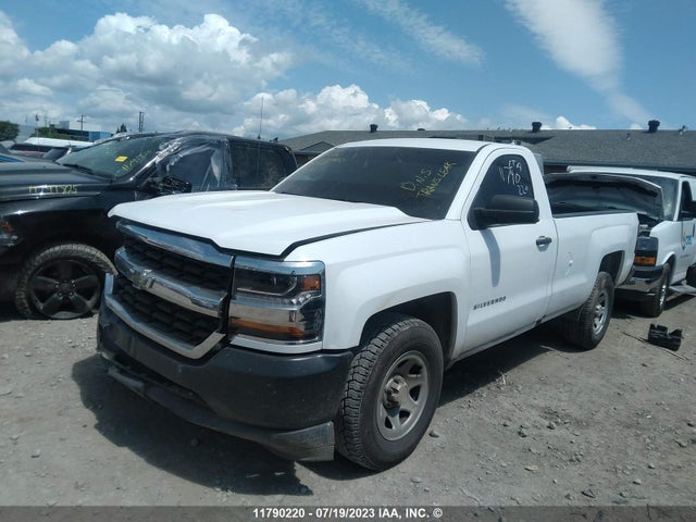 Chevrolet Silverado C1500/c1500  Ls 2018 1GCNCNEH7JZ354331 Image 2
