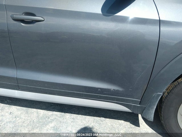 Hyundai TUCSON SE 2018 KM8J3CA42JU831245 Image 12