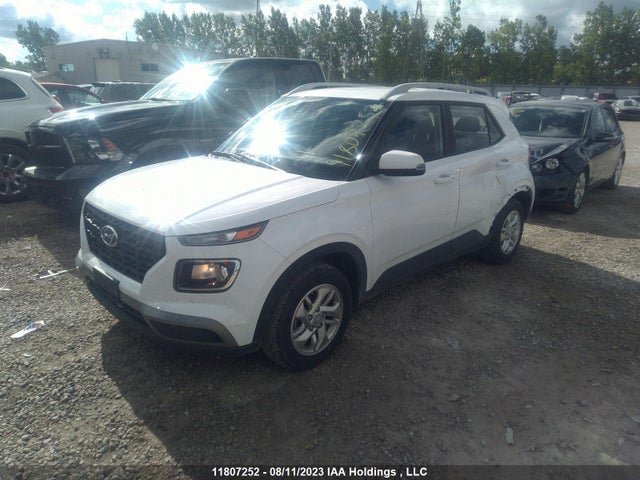 Hyundai Venue Preferred 2022 KMHRC8A3XNU179827 Image 2