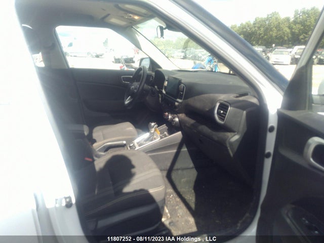 Hyundai Venue Preferred 2022 KMHRC8A3XNU179827 Image 6