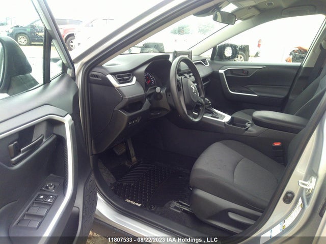 Toyota RAV4 LE 2021 2T3B1RFV4MW247875 Image 5