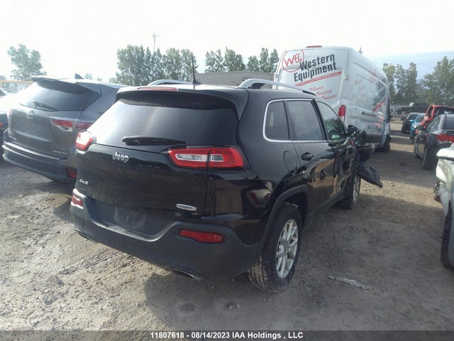 1C4PJMCS3HD215666 Jeep Cherokee North