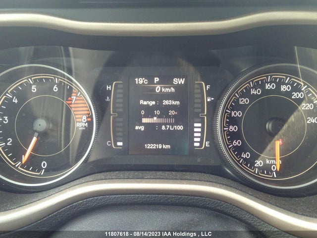 1C4PJMCS3HD215666 Jeep Cherokee North