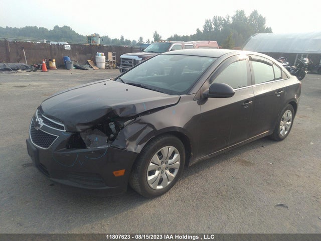 Chevrolet Cruze 1lt 2014 1G1PC5SB6E7346692 Image 2