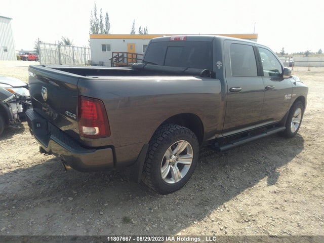 1C6RR7MT1GS371720 RAM 1500 Sport