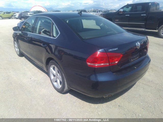 1VWBS7A37EC099830 Volkswagen Passat Comfortline