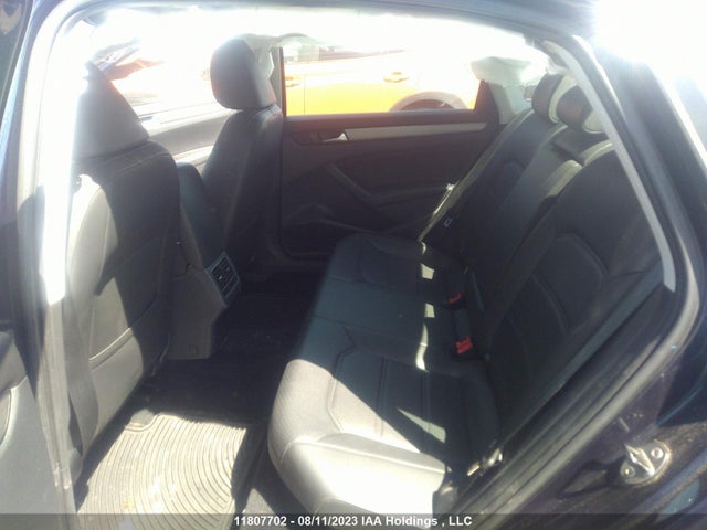 1VWBS7A37EC099830 Volkswagen Passat Comfortline