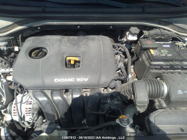 Hyundai Elantra Le 2018 5NPD74LF8JH316500 Image 10