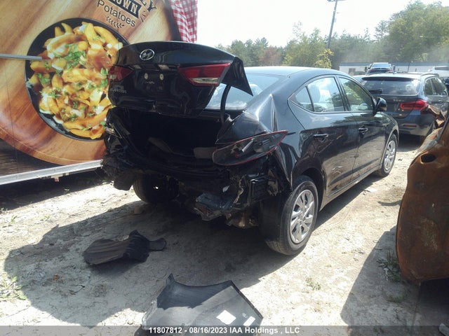 Hyundai Elantra Le 2018 5NPD74LF8JH316500 Image 4
